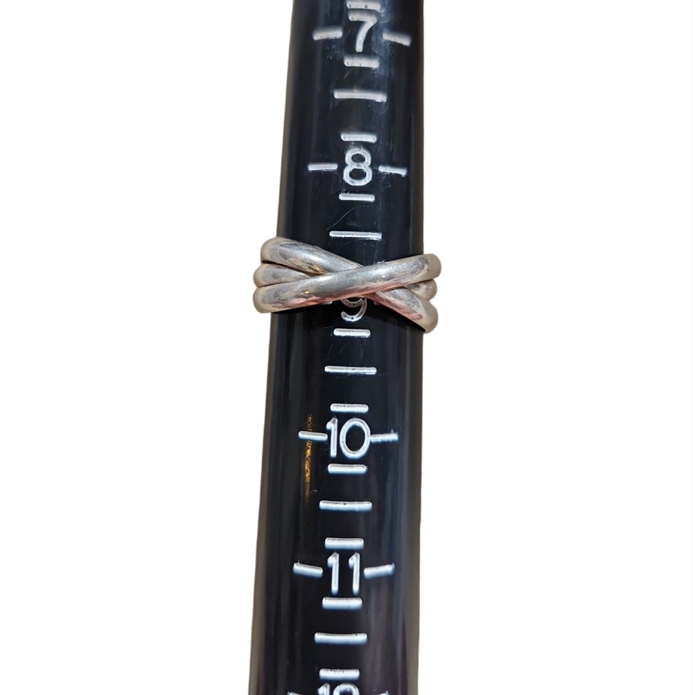 Size 9 Silver Toned Interlocking Rings - image 1